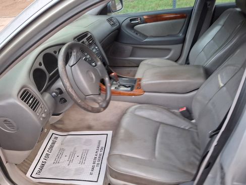 Used 1998 Lexus GS 400 w/ Upgraded Tire Pkg RWD image 15
