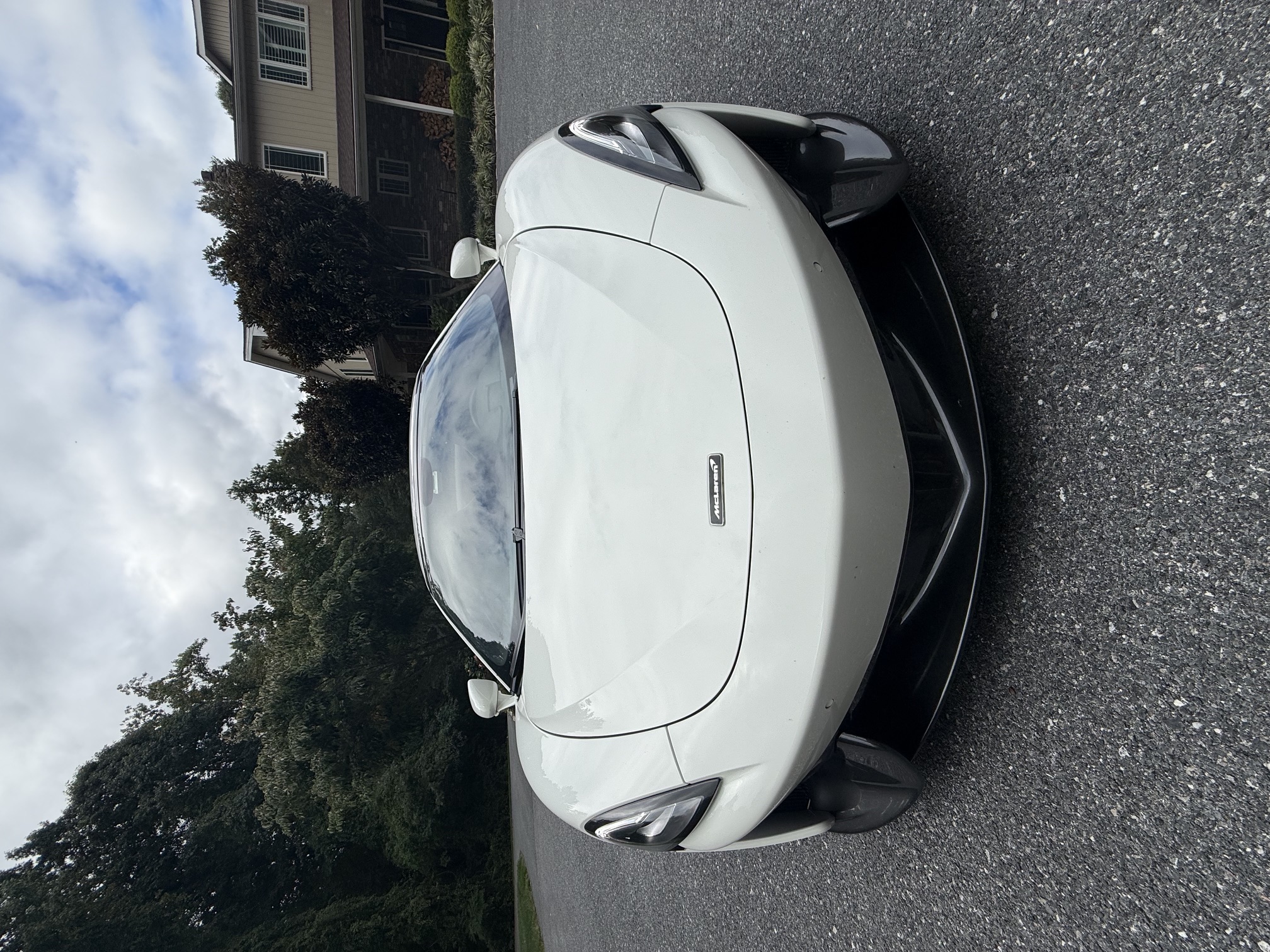 Used 2019 McLaren 570S Spider RWD image 9