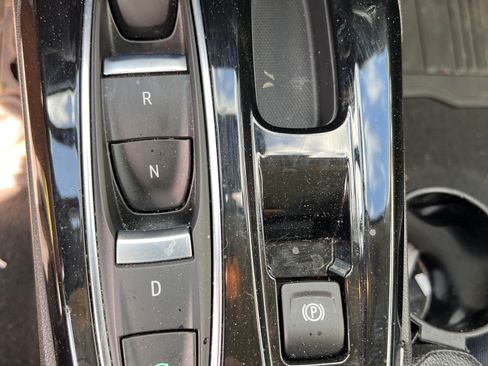 Used 2023 Chevrolet Bolt EUV LT w/ Convenience Package image 15