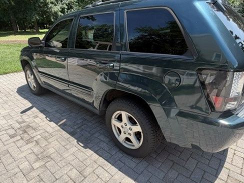 Used 2005 Jeep Grand Cherokee Limited AWD/4WD image 1
