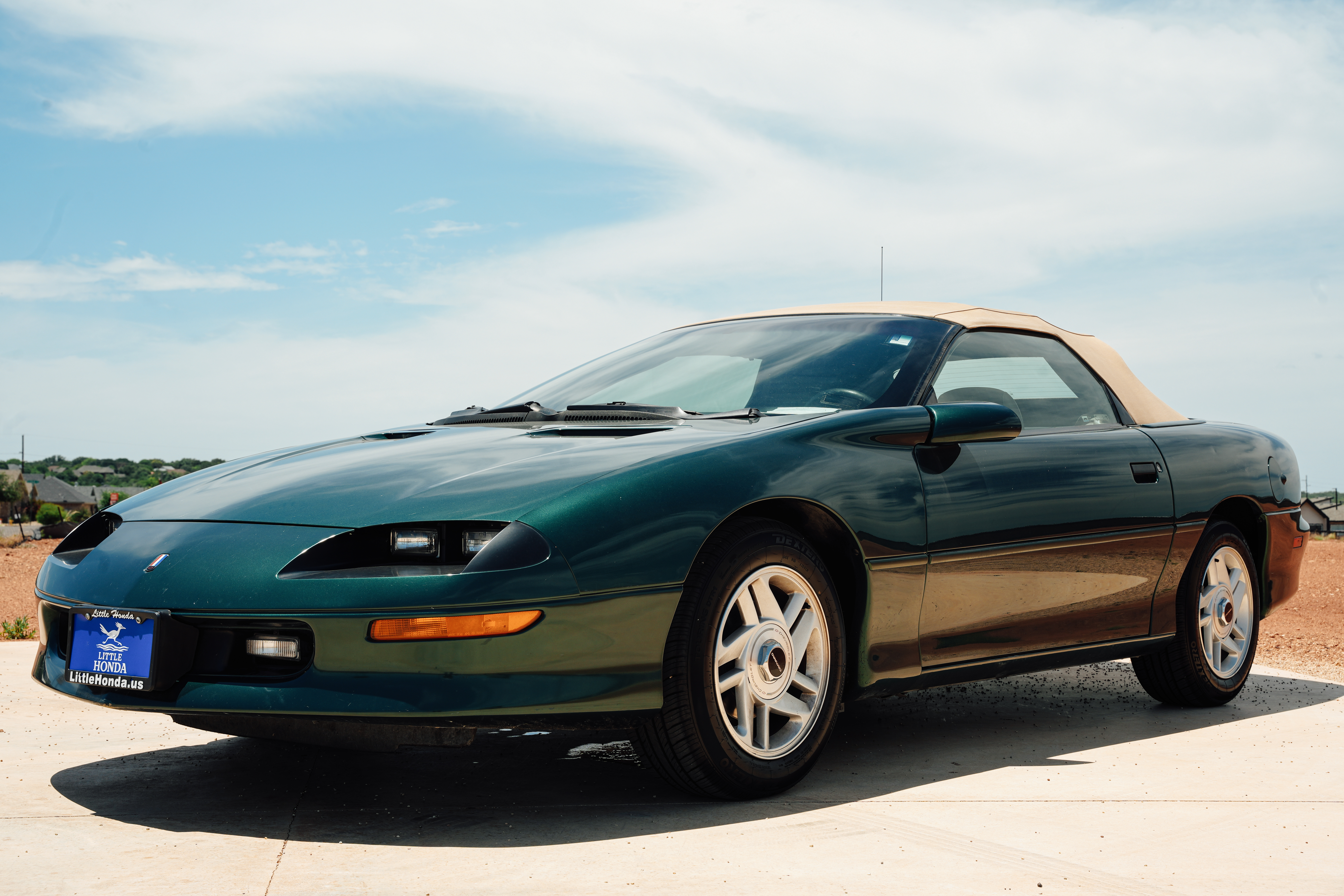 Used 1995 Chevrolet Camaro LT RWD image 1