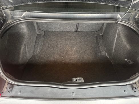 Used 2012 Dodge Challenger R/T Plus image 2