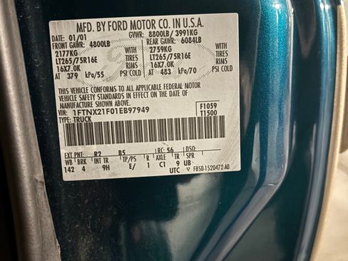 Used 2001 Ford F250 4x4 SuperCab Super Duty image 16