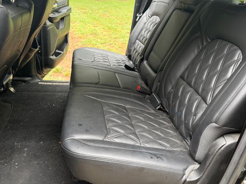 Used 2022 RAM 1500 Big Horn AWD/4WD image 12