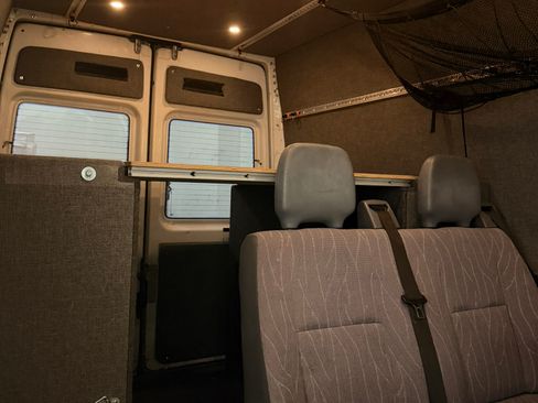 Used 2006 Dodge Sprinter 2500 w/ PWR Convenience Group RWD image 13