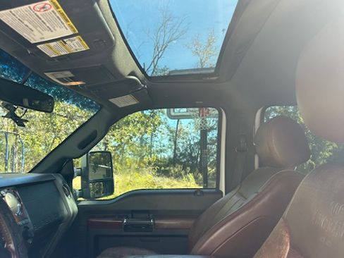 Used 2012 Ford F350 King Ranch image 13