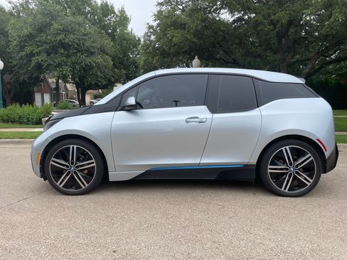 Used 2014 BMW i3 RWD image 4