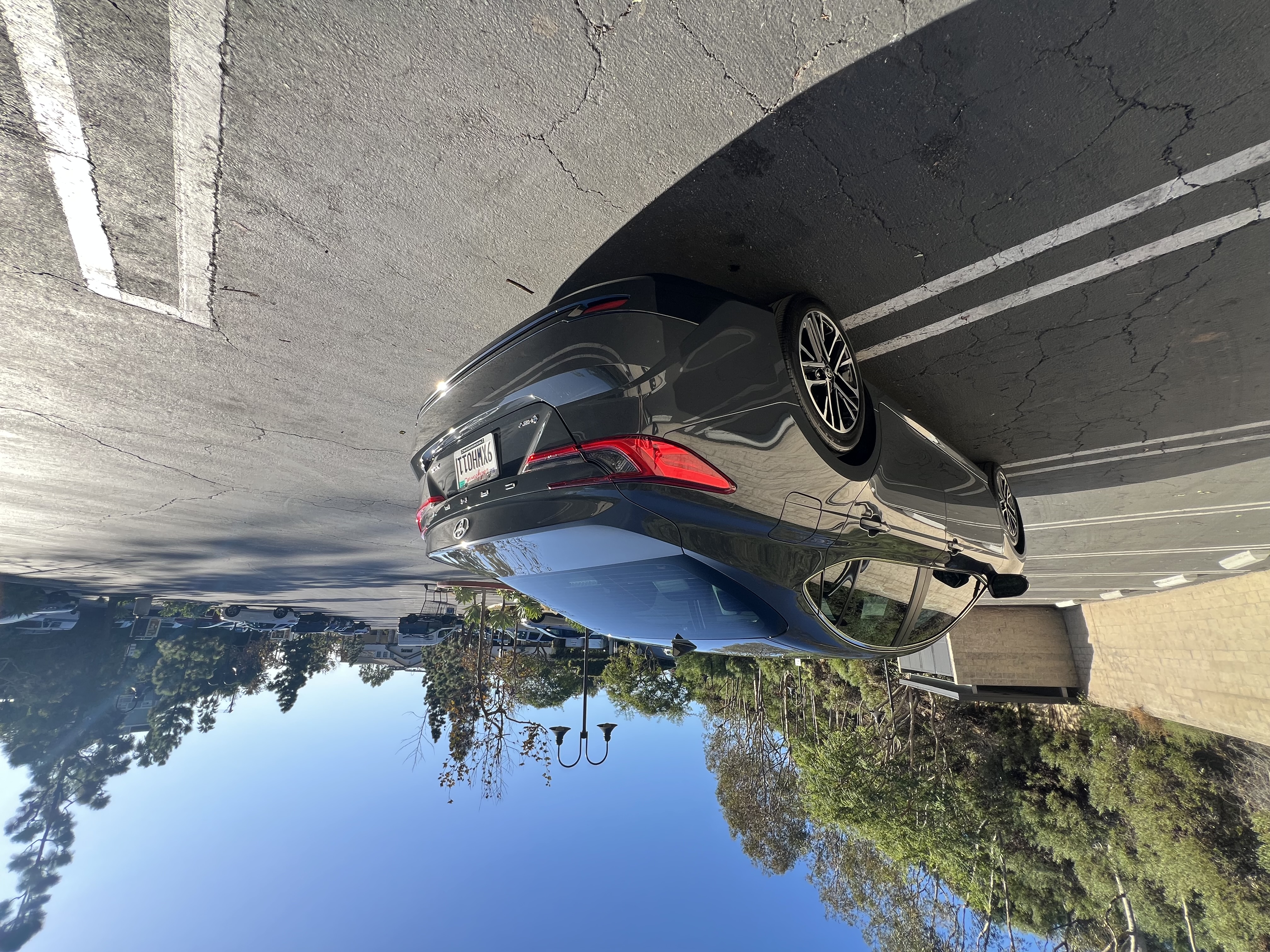 Used 2026 Toyota Camry XLE FWD image 8