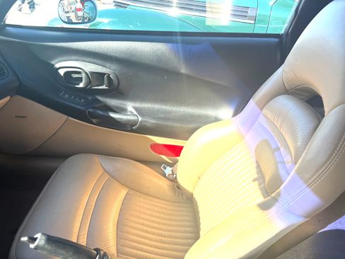 Used 1999 Chevrolet Corvette Coupe w/ Memory Pkg image 8