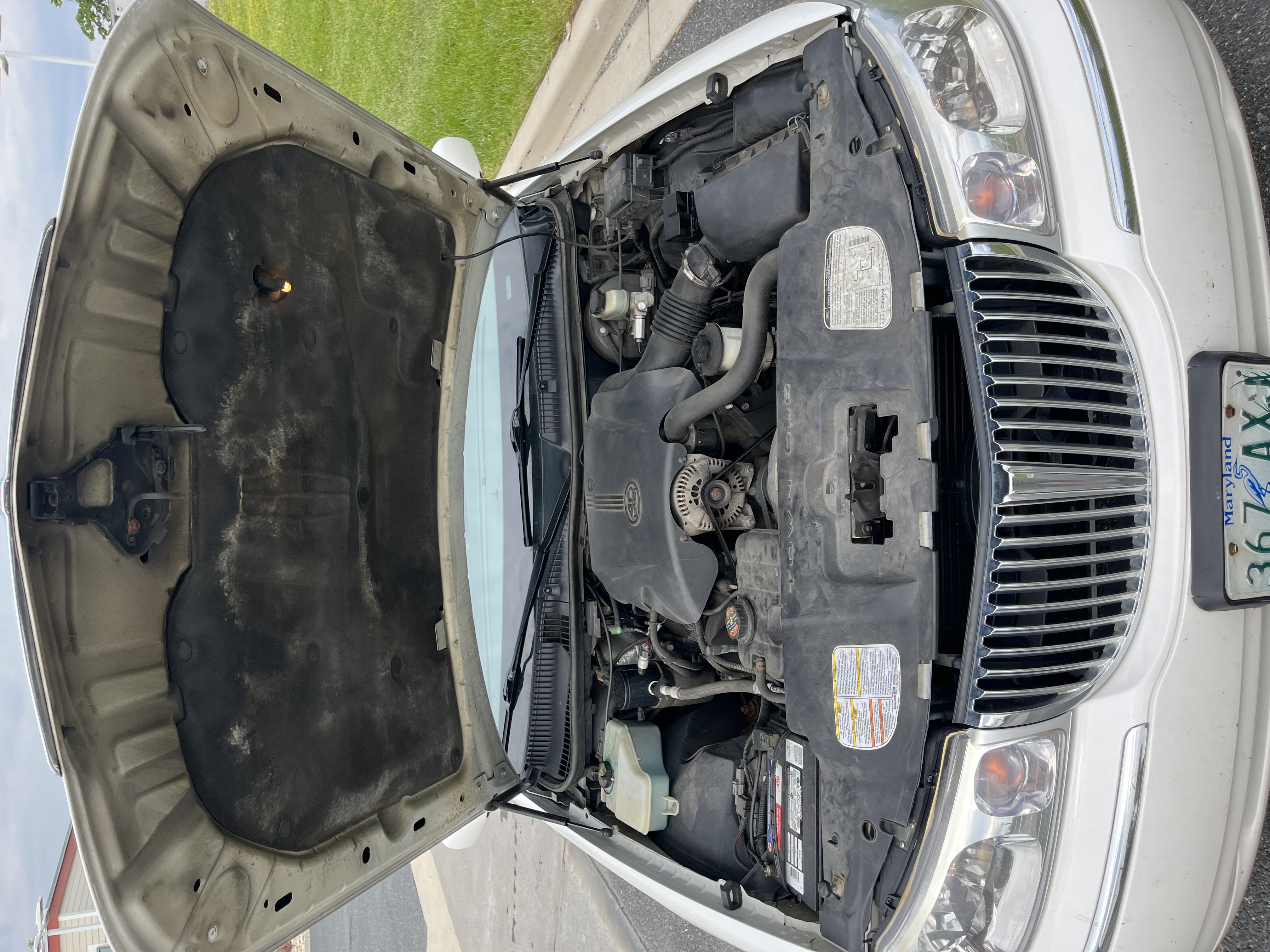 Used 2000 Lincoln Town Car Executive RWD image 11
