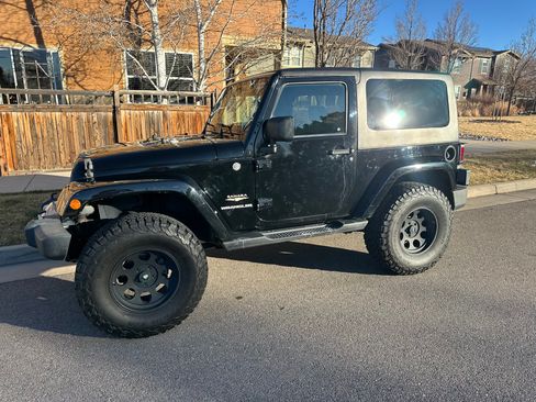 Used 2010 Jeep Wrangler Sahara image 22