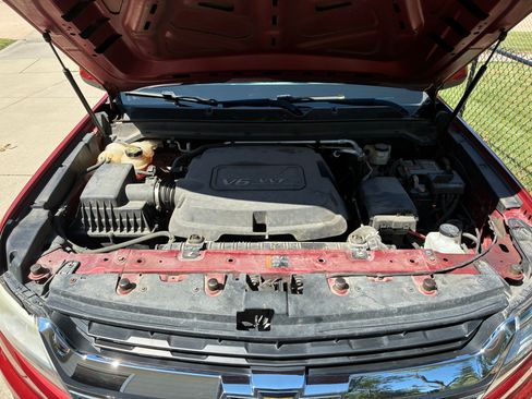 Used 2015 Chevrolet Colorado W/T w/ WT Convenience Package RWD image 31