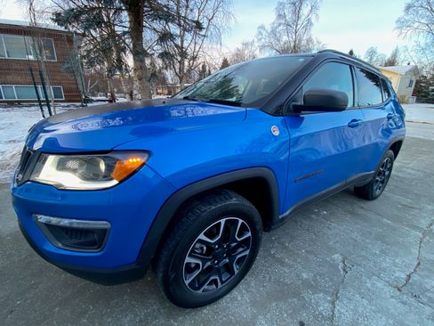Used 2019 Jeep Compass Trailhawk w/ Leather Interior Group image 4