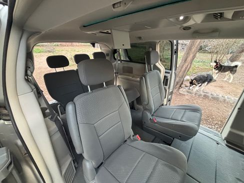 Used 2010 Dodge Grand Caravan SXT w/ Entertainment Group 2 image 14