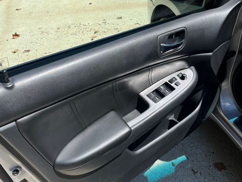 Used 2003 Honda Accord EX image 21