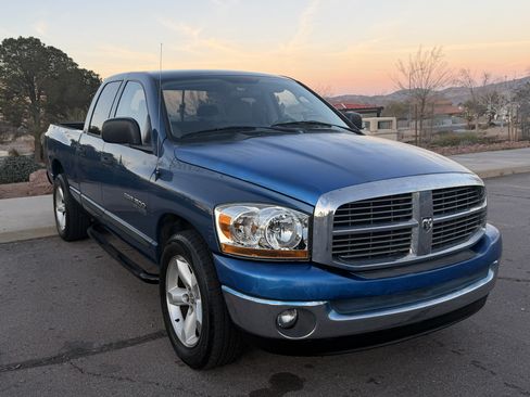 Used 2006 Dodge Ram 1500 Truck SLT w/ Quad Cab Big Horn Value Group image 2