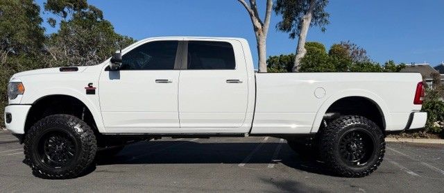 Used 2019 RAM 2500 Laramie AWD/4WD image 22