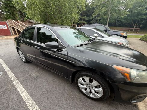Used 2009 Honda Accord EX-L image 2