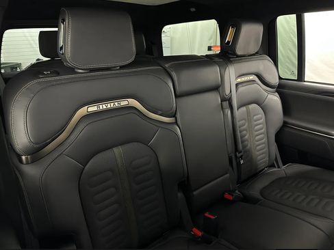 Used 2025 Rivian R1S Adventure image 5