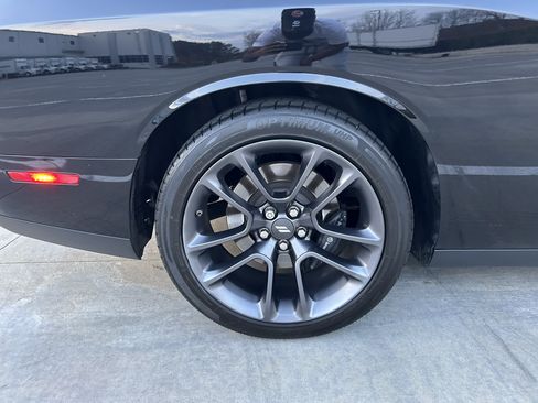 Used 2023 Dodge Challenger R/T Scat Pack w/ Plus Package image 17