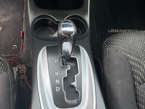 Used 2014 Dodge Journey SXT w/ Flexible Seating Group AWD/4WD image 18