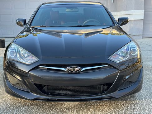 Used 2013 Hyundai Genesis 2.0T image 2