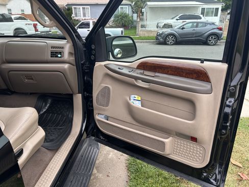 Used 2000 Ford F350 2WD Crew Cab DRW Super Duty image 11