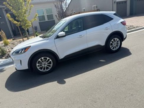 Used 2020 Ford Escape SE AWD/4WD image 9