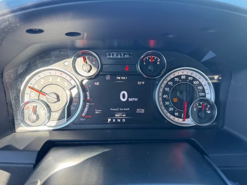 Used 2018 RAM 2500 Laramie w/ Sport Appearance Group image 11