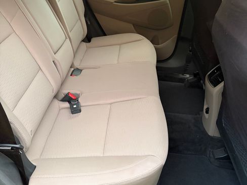 Used 2019 Hyundai Tucson SEL FWD image 14