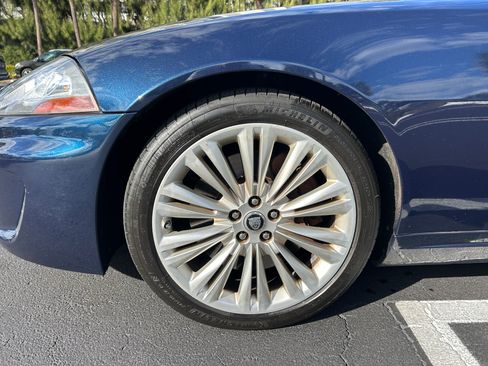 Used 2011 Jaguar XK Convertible image 19