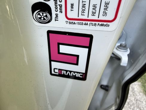 Used 2022 Ford F150 Platinum w/ Equipment Group 701A High image 5