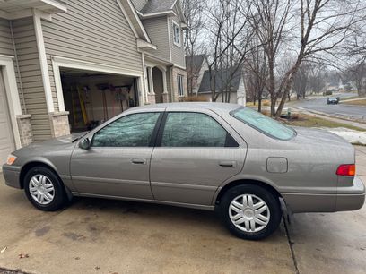 Used 2001 Toyota Camry LE