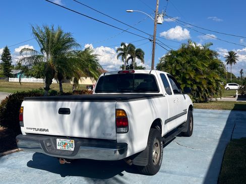 Used 2002 Toyota Tundra SR5 image 2