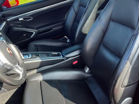 Used 2012 Porsche 911 Carrera S image 10