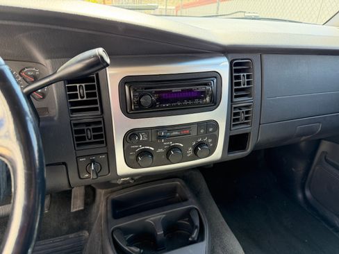 Used 2003 Dodge Durango SLT Plus AWD/4WD image 22