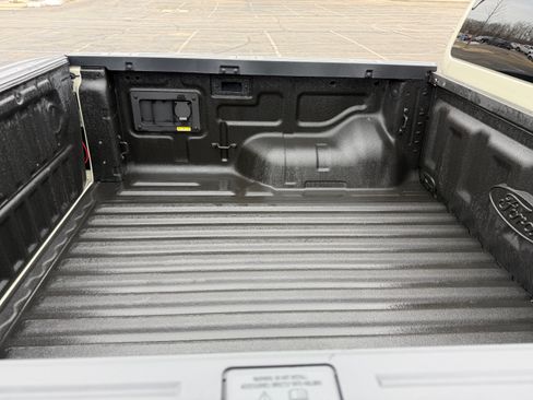 Used 2025 Ford Ranger Raptor image 12