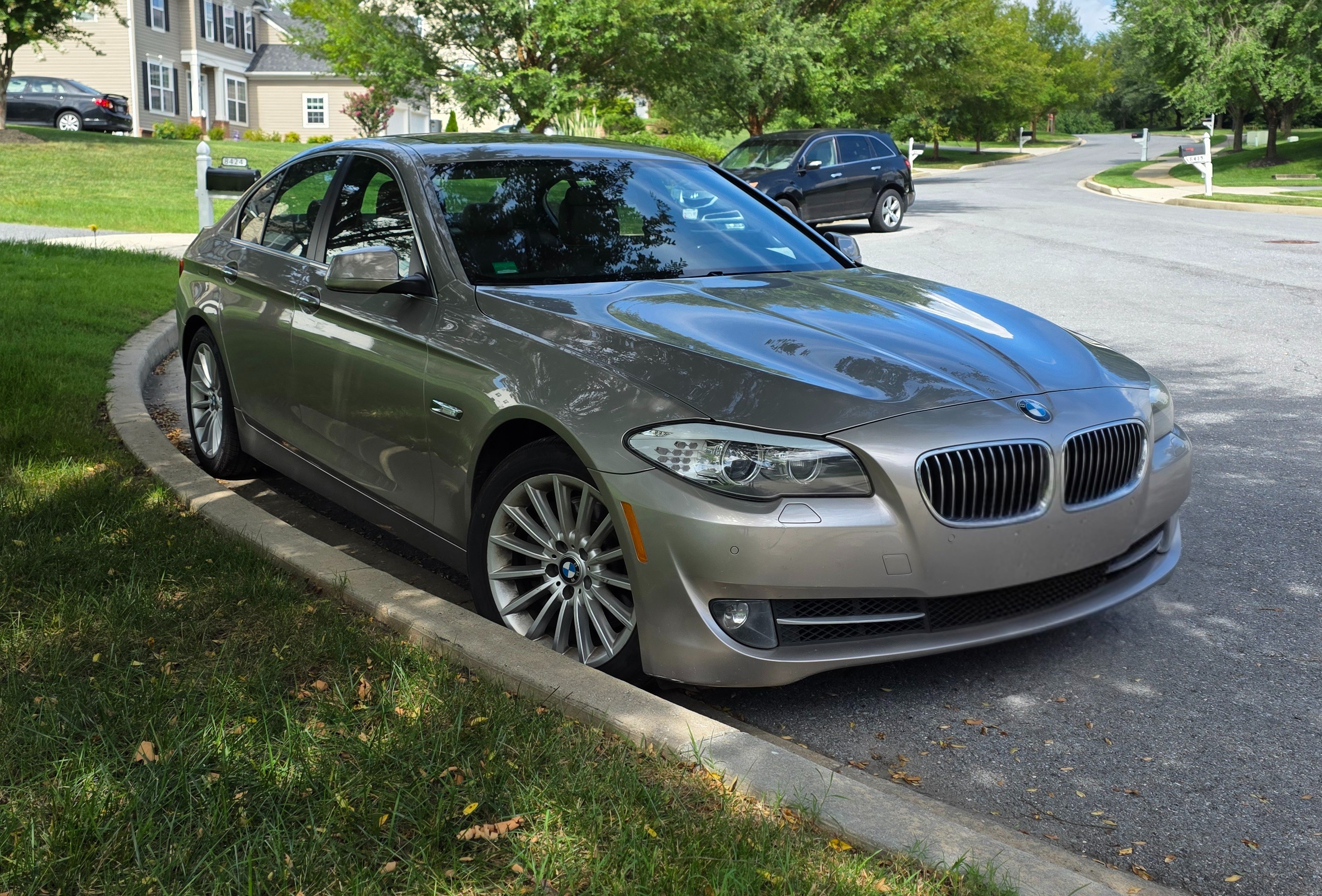 Used 2013 BMW 535i xDrive Sedan AWD/4WD image 1