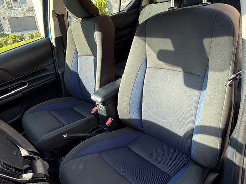 Used 2018 Toyota Prius C Two image 8