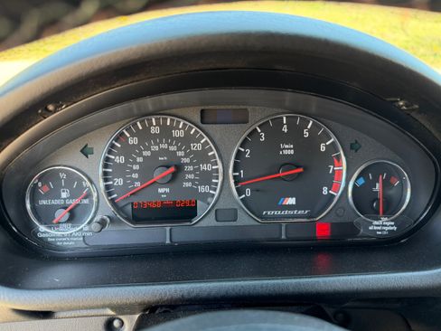 Used 2000 BMW M Roadster RWD image 8