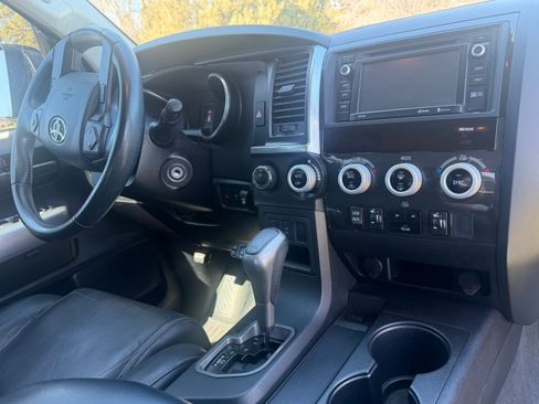 Used 2019 Toyota Sequoia TRD Sport w/ TRD Sport Premium Package image 8