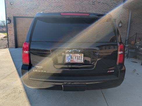 Used 2019 Chevrolet Tahoe LT image 12