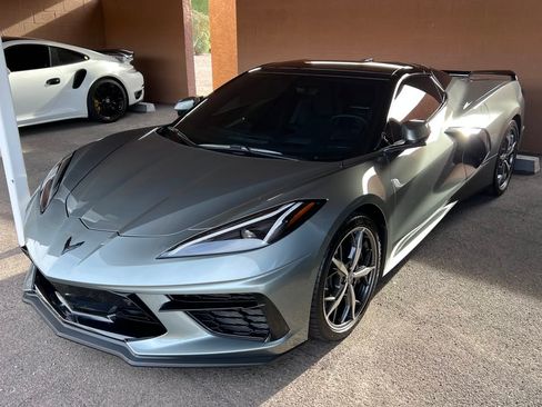 Used 2023 Chevrolet Corvette Stingray Preferred Conv w/ Z51 Performance Package RWD image 10