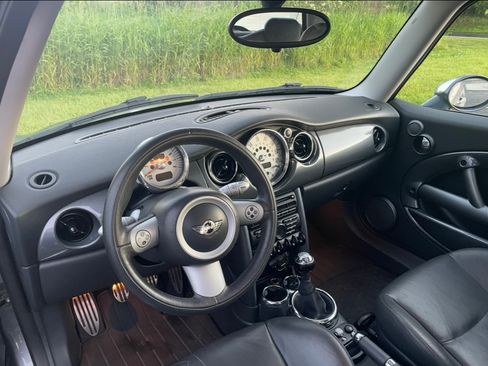Used 2005 MINI Cooper S image 16