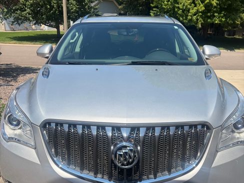 Used 2015 Buick Enclave Leather w/ Trailering Package AWD/4WD image 4