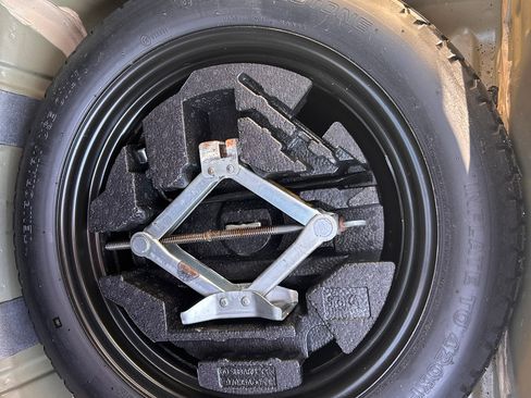 Used 2009 Subaru Outback 2.5i Special Edition w/ Popular Equipment Group 1C image 15