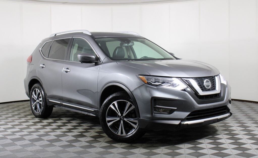 Used 2018 Nissan Rogue SL w/ Premium Package AWD/4WD image 1