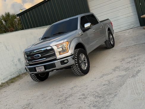 Used 2016 Ford F150 Lariat w/ Equipment Group 502A Luxury image 1