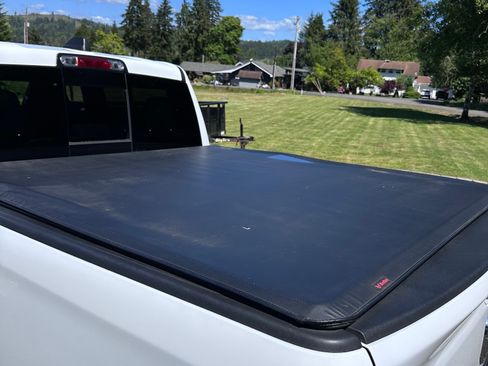 Used 2019 RAM 1500 Big Horn AWD/4WD image 5
