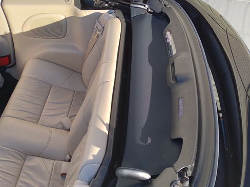 Used 2002 Chrysler Sebring Limited image 26